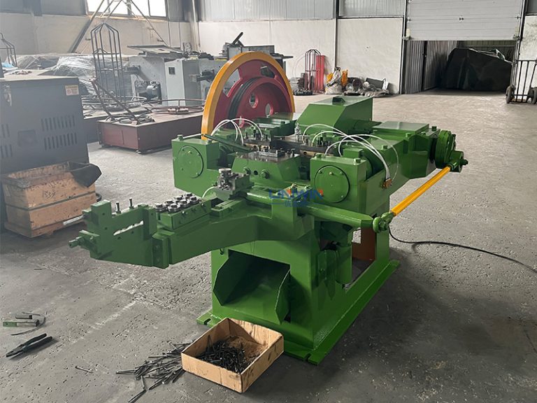 Machine à fabriquer des clous en fil de fer de 1 à 6 pouces